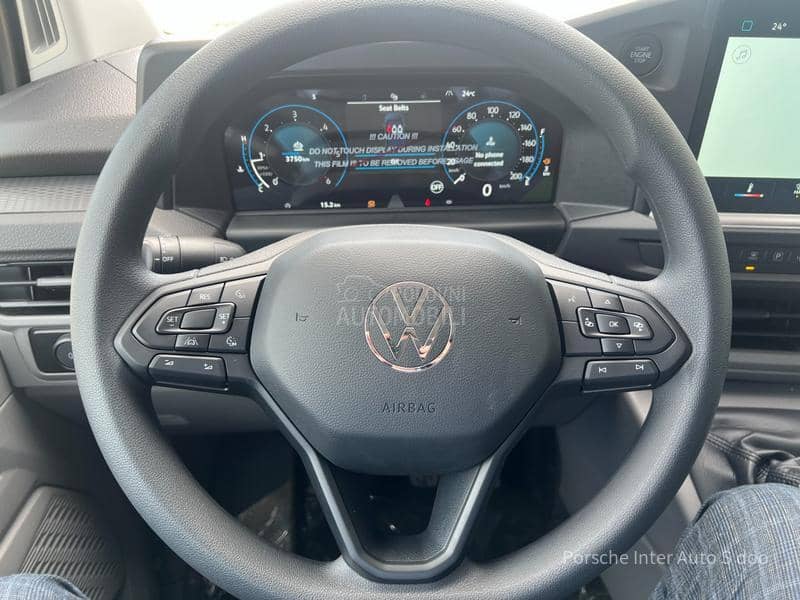 Volkswagen Transporter T7 Furgon KR 2.0 TDI