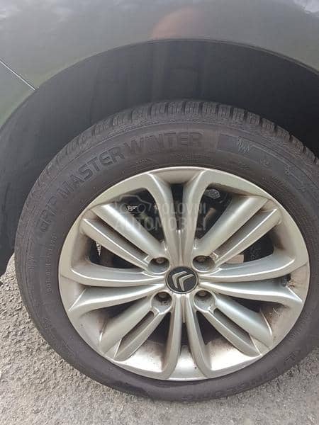 Citroen C4 EXCLUSIVE Citroen C4 EXCLUSIVE