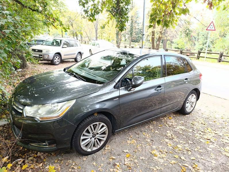 Citroen C4 EXCLUSIVE Citroen C4 EXCLUSIVE