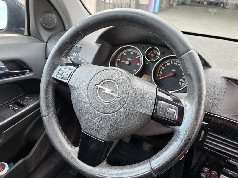 Opel Astra H 1.7cdti