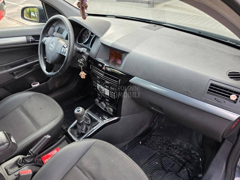 Opel Astra H 1.7cdti