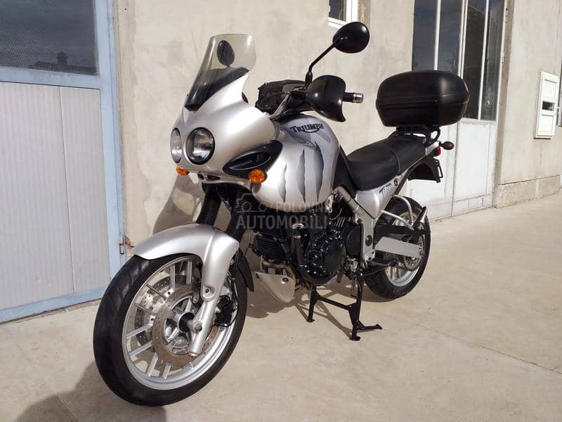 Triumph Tiger 955