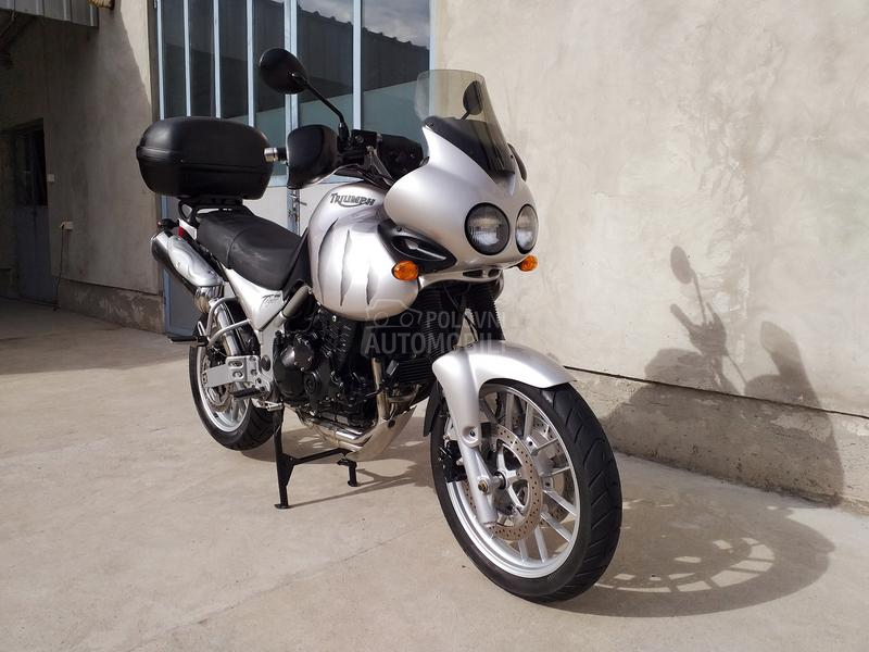 Triumph Tiger 955