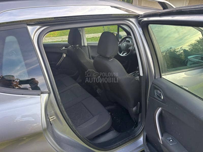 Peugeot 2008 1.2