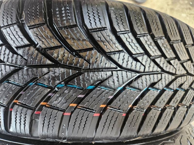 Continental 195/65 R15 Zimska