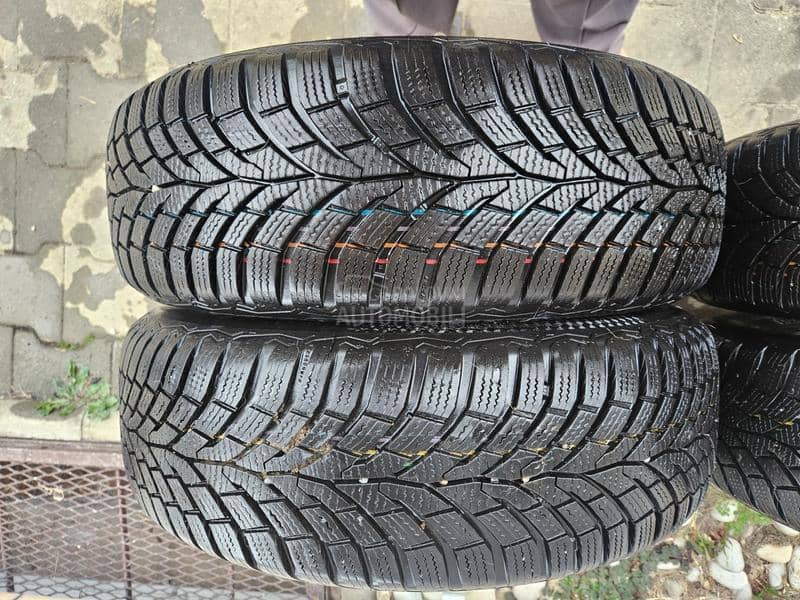 Continental 195/65 R15 Zimska