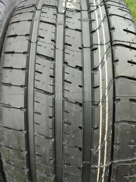 Pirelli 255/40 R19 Letnja