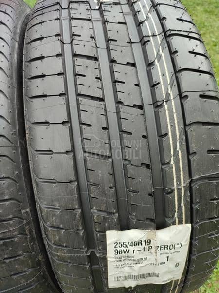 Pirelli 255/40 R19 Letnja