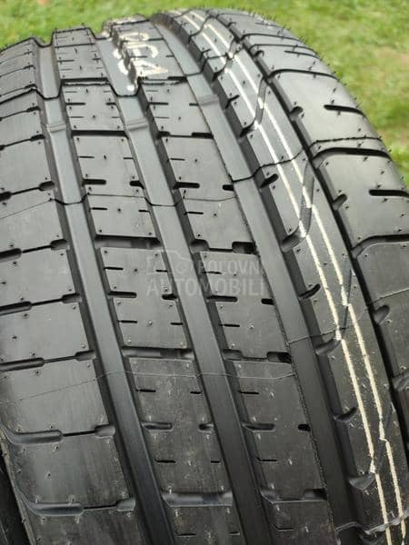 Pirelli 255/40 R19 Letnja