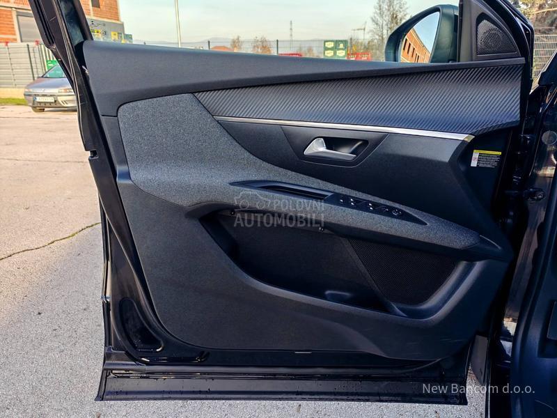 Peugeot 3008 1.5BlueHDI AT8