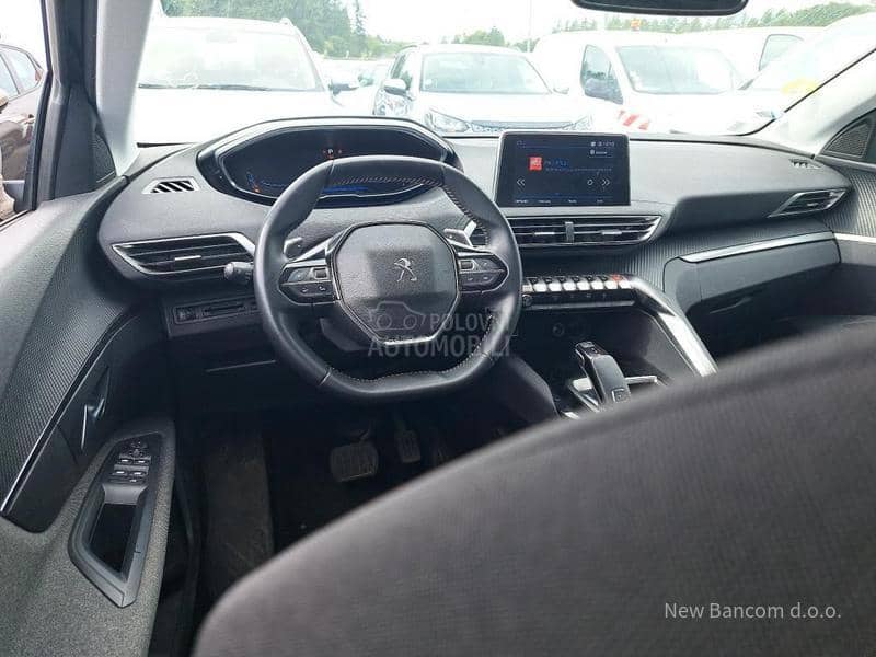 Peugeot 3008 1.5BlueHDI AT8