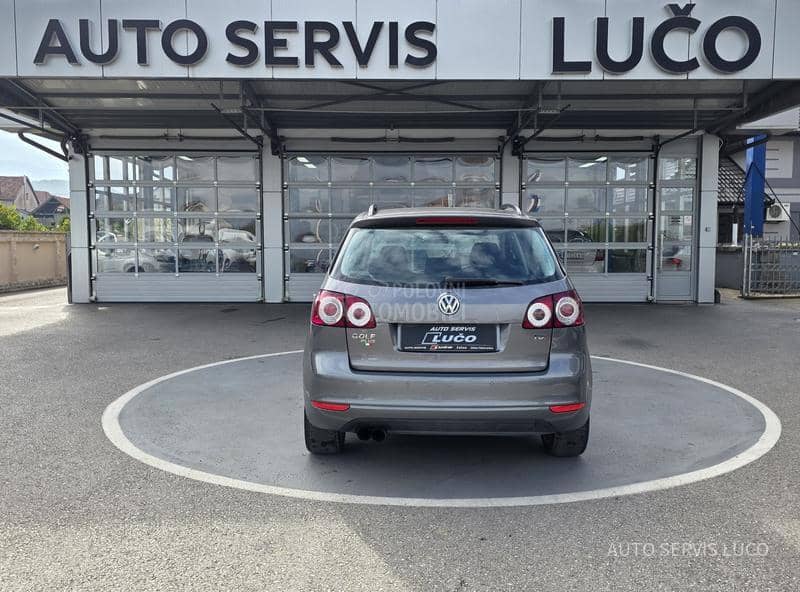 Volkswagen Golf Plus 1.6 TDI  105 k s
