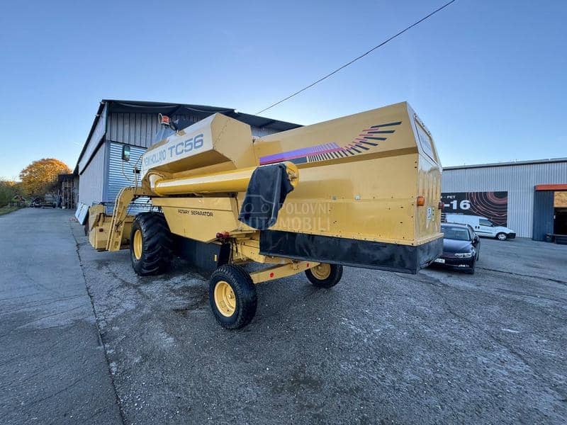 New Holland TC56 sa Sečkom