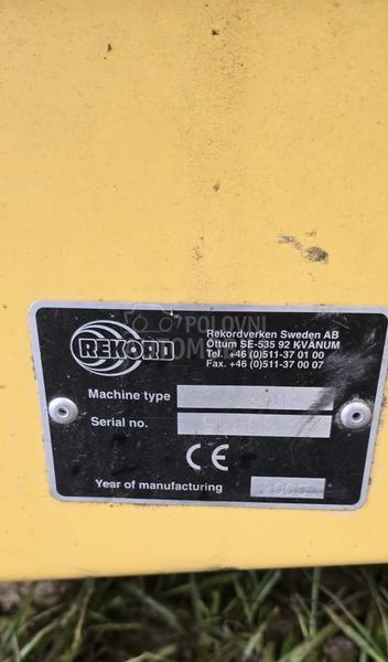 New Holland TC56 sa Sečkom