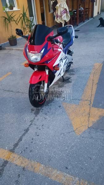 Honda F3