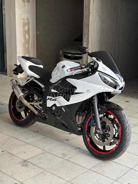 Yamaha R6