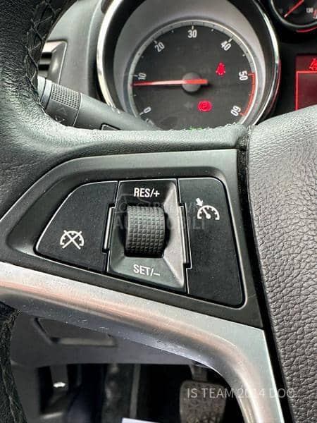 Opel Astra J 1.7CDTI COSMO SPORT