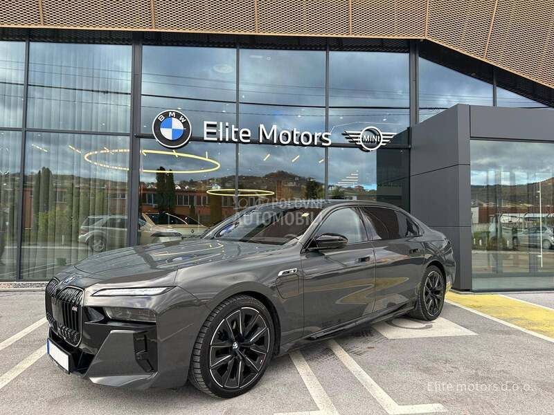 BMW M760e xDrive