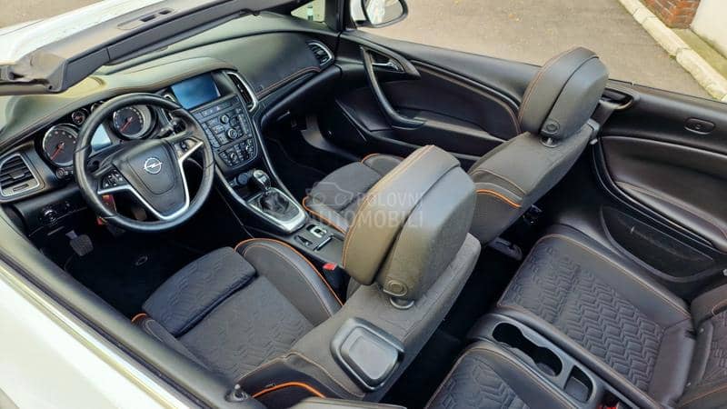 Opel Cascada 1.6T 200 COSMO