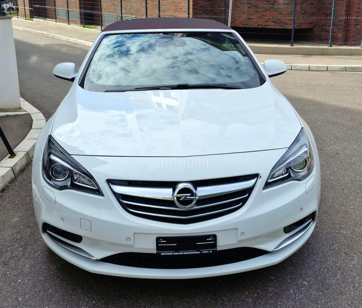 Opel Cascada 1.6T 200 COSMO