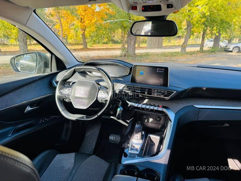 Peugeot 5008 1.5d allure 7 sed