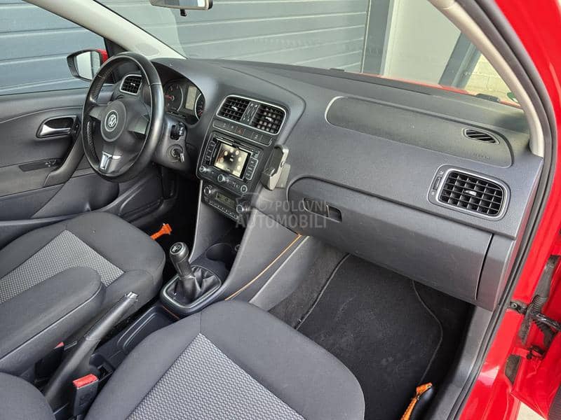 Volkswagen Polo 1.2 TDI HIGHLINE Volkswagen Polo 1.2 TDI HIGHLINE