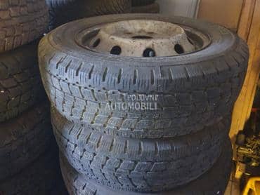 Petlas 205/65 R16 Zimska