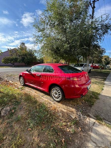 Alfa Romeo GT 