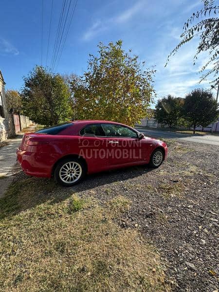 Alfa Romeo GT 