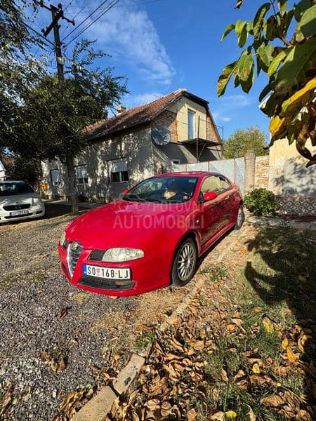 Alfa Romeo GT 