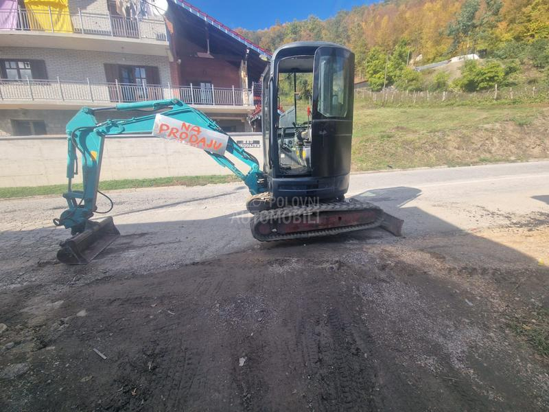 Kobelco 2700