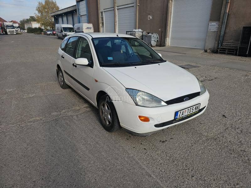 Ford Focus 1.4 AMBIENTE