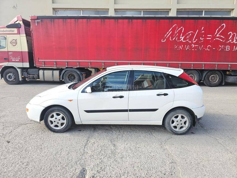 Ford Focus 1.4 AMBIENTE