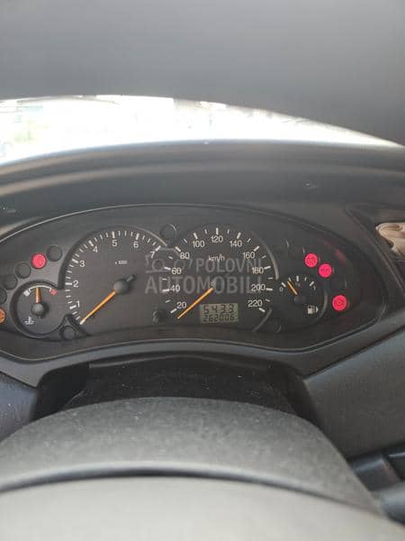 Ford Focus 1.4 AMBIENTE