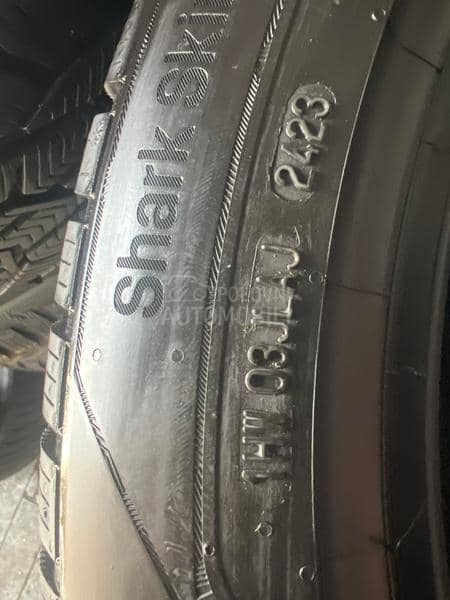 Uniroyal 245/45 R19 Zimska