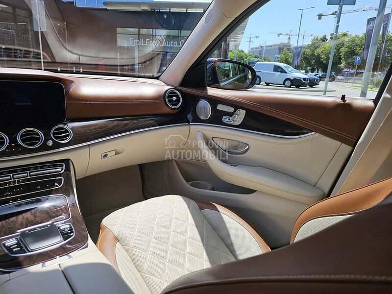 Mercedes Benz E 300 de Designo