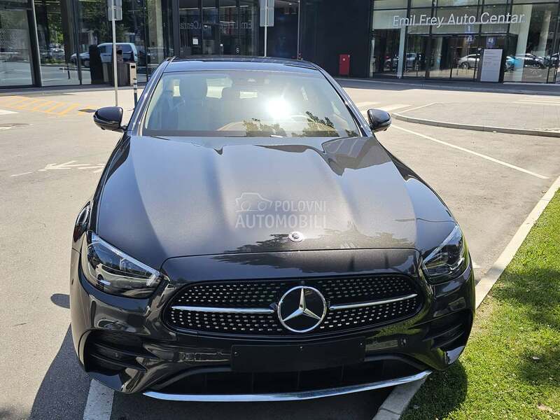 Mercedes Benz E 300 de Designo