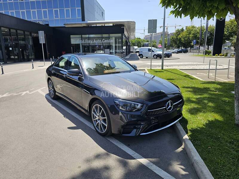 Mercedes Benz E 300 de Designo