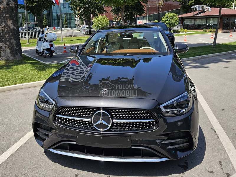 Mercedes Benz E 300 de Designo