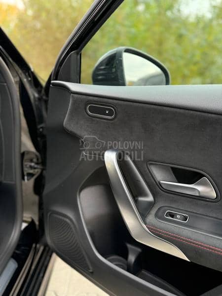 Mercedes Benz A 200 d multibeam