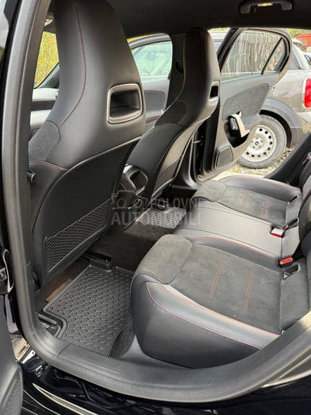 Mercedes Benz A 200 d multibeam