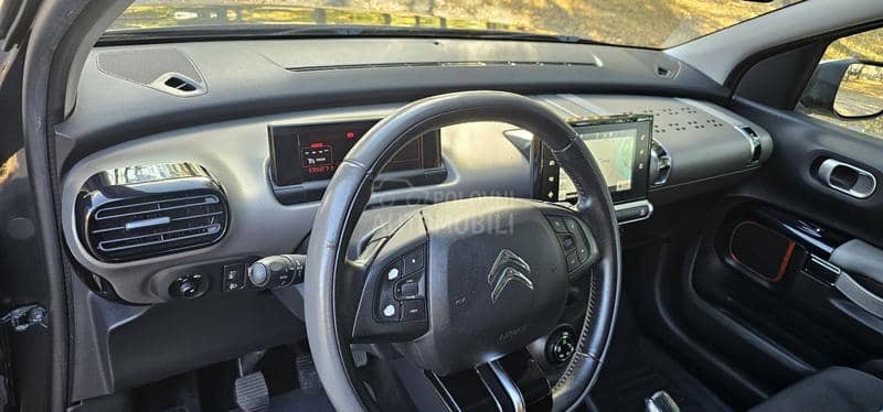 Citroen C4 Cactus 1.2 sport
