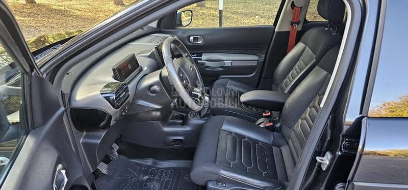 Citroen C4 Cactus 1.2 sport