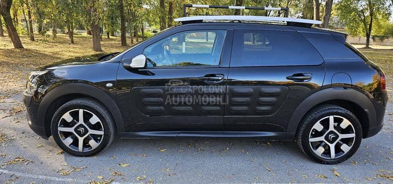 Citroen C4 Cactus 1.2 sport