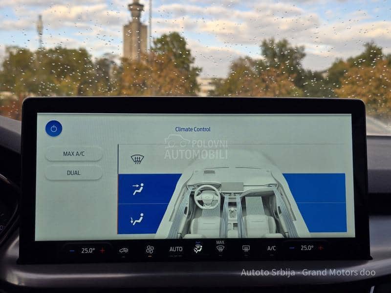 Ford Focus 1.0 mHEV TITANIUM