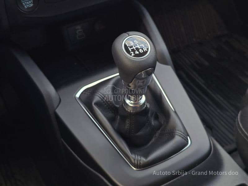 Ford Focus 1.0 mHEV TITANIUM