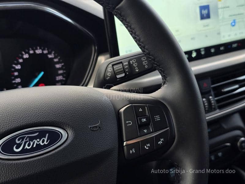 Ford Focus 1.0 mHEV TITANIUM