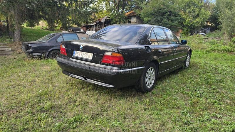 BMW 740 