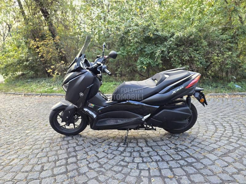 Yamaha X Max 300 IRON MAX