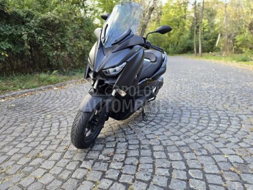 Yamaha X Max 300 IRON MAX